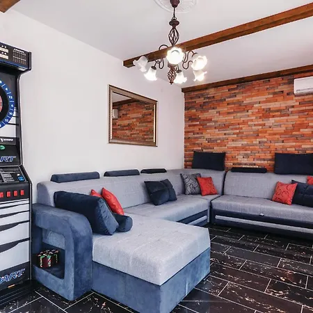 Amazing In With Sauna Hébergement de vacances *