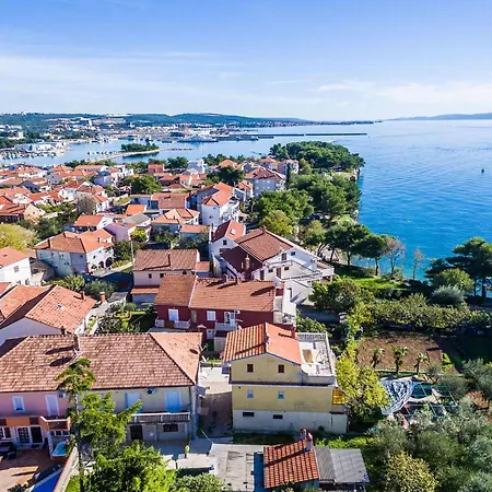 Beautiful In With Sauna Feriehus Zadar