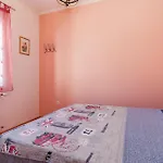Beautiful In With Sauna Ferienhaus Zadar