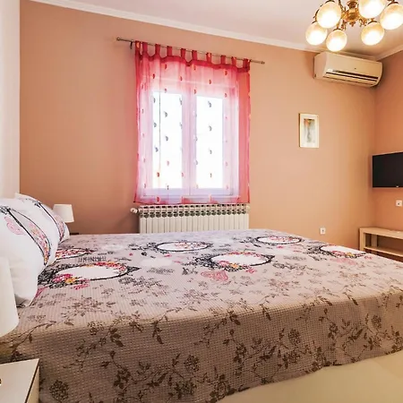 Holiday home In With Wifi Zadar