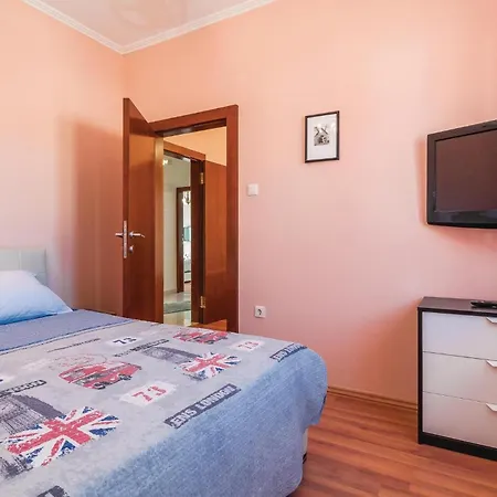 In With Wifi Holiday home Zadar